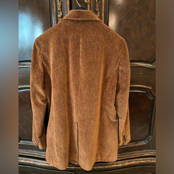 Surround yourself with stylish JV jacket who wants quality and a great look. - Picture 2 of 5